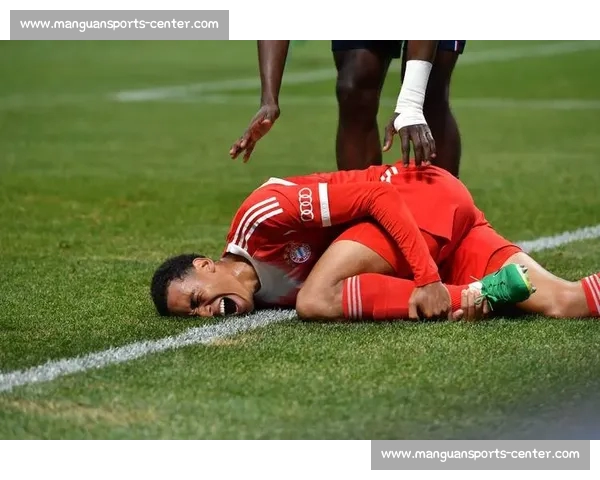 穆西亚拉正式接过拜仁 10 号!世俱杯八强战在即,新篇章蓄势待发